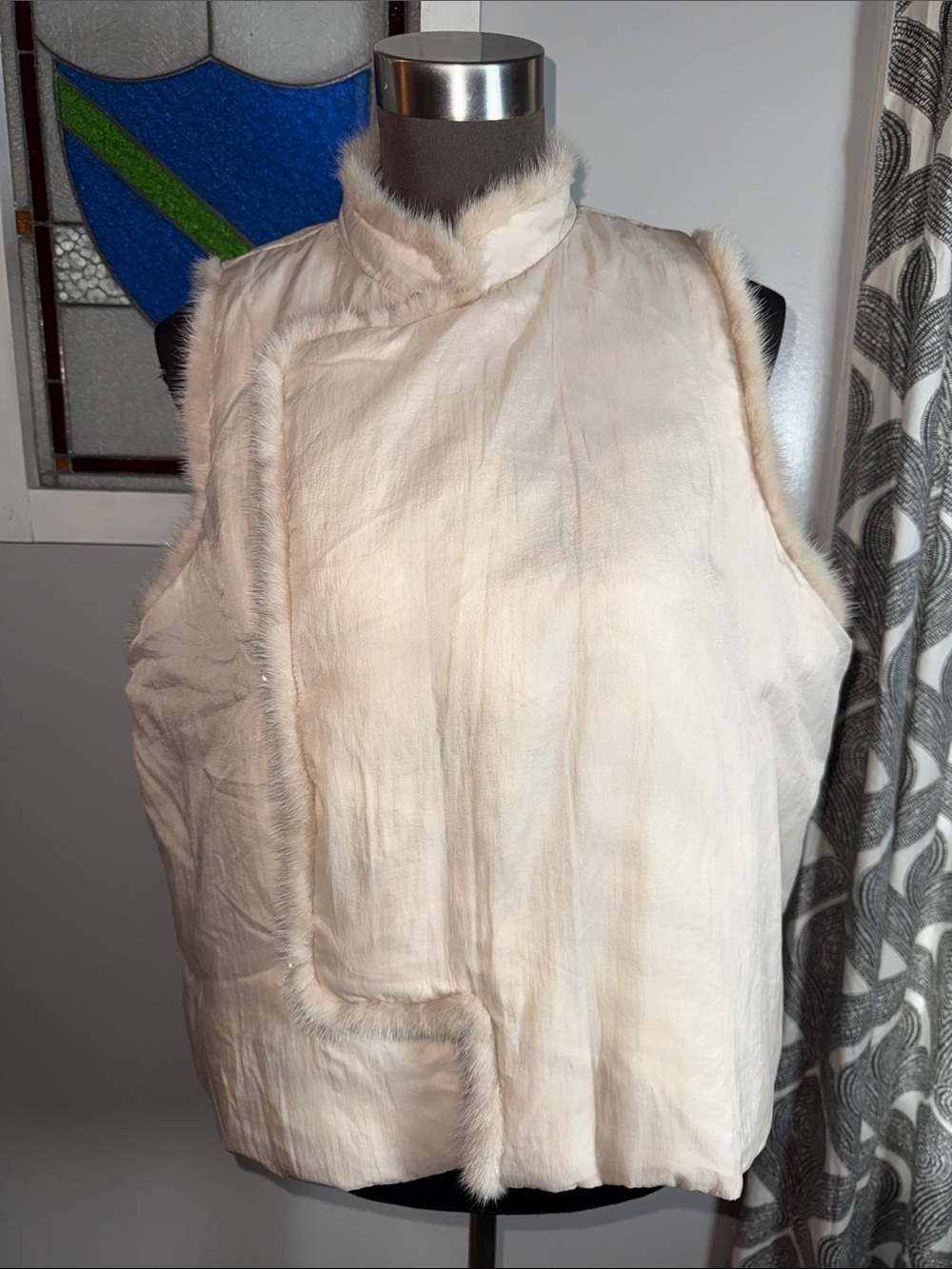Luxury Cream Goose Down Vest with Fur Trim Elegant Winter Layer M/L